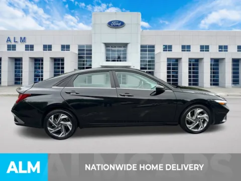 More photos of 2025 Hyundai Elantra SEL Convenience at ALM Ford Marietta, GA