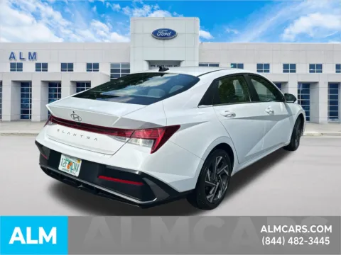 More photos of 2025 Hyundai Elantra SEL Convenience at ALM Ford Marietta, GA