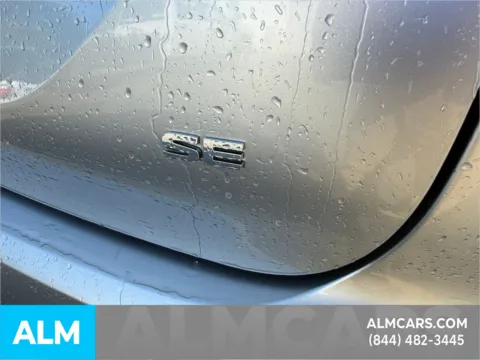 More photos of 2024 Mitsubishi Outlander SE at ALM Ford Marietta, GA