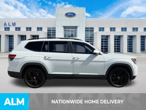 More photos of 2021 Volkswagen Atlas 3.6L V6 SE w/Technology at ALM Ford Marietta, GA