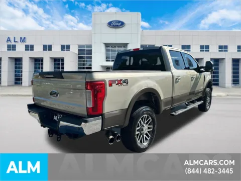 More photos of 2017 Ford F-250SD Lariat at ALM Ford Marietta, GA