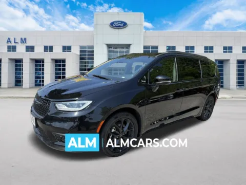 Black 2025 Chrysler Pacifica Limited for sale in Marietta, GA