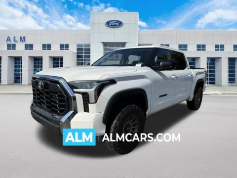 White 2022 Toyota Tundra SR5 for sale in Marietta, GA
