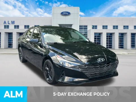 Another view of 2022 Hyundai Elantra SEL for sale in Marietta, GA at ALM Ford Marietta