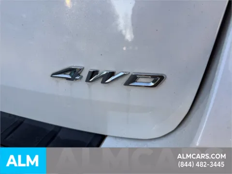 More photos of 2024 Ford Explorer XLT at ALM Ford Marietta, GA