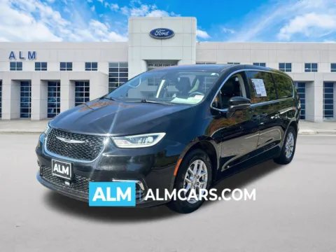 Black 2024 Chrysler Pacifica Touring L for sale in Marietta, GA