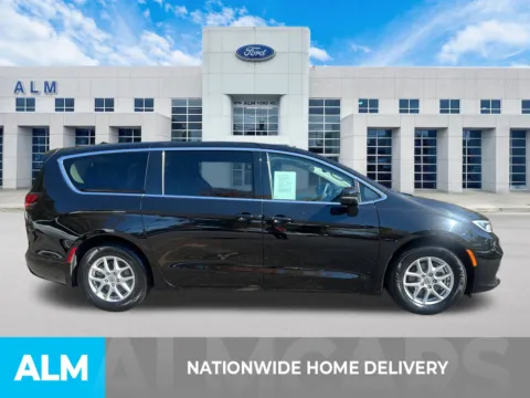 More photos of 2024 Chrysler Pacifica Touring L at ALM Ford Marietta, GA
