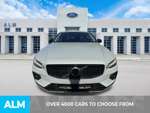 Photos of 2022 Volvo S60 B5 Momentum for sale in Marietta, GA at ALM Ford Marietta