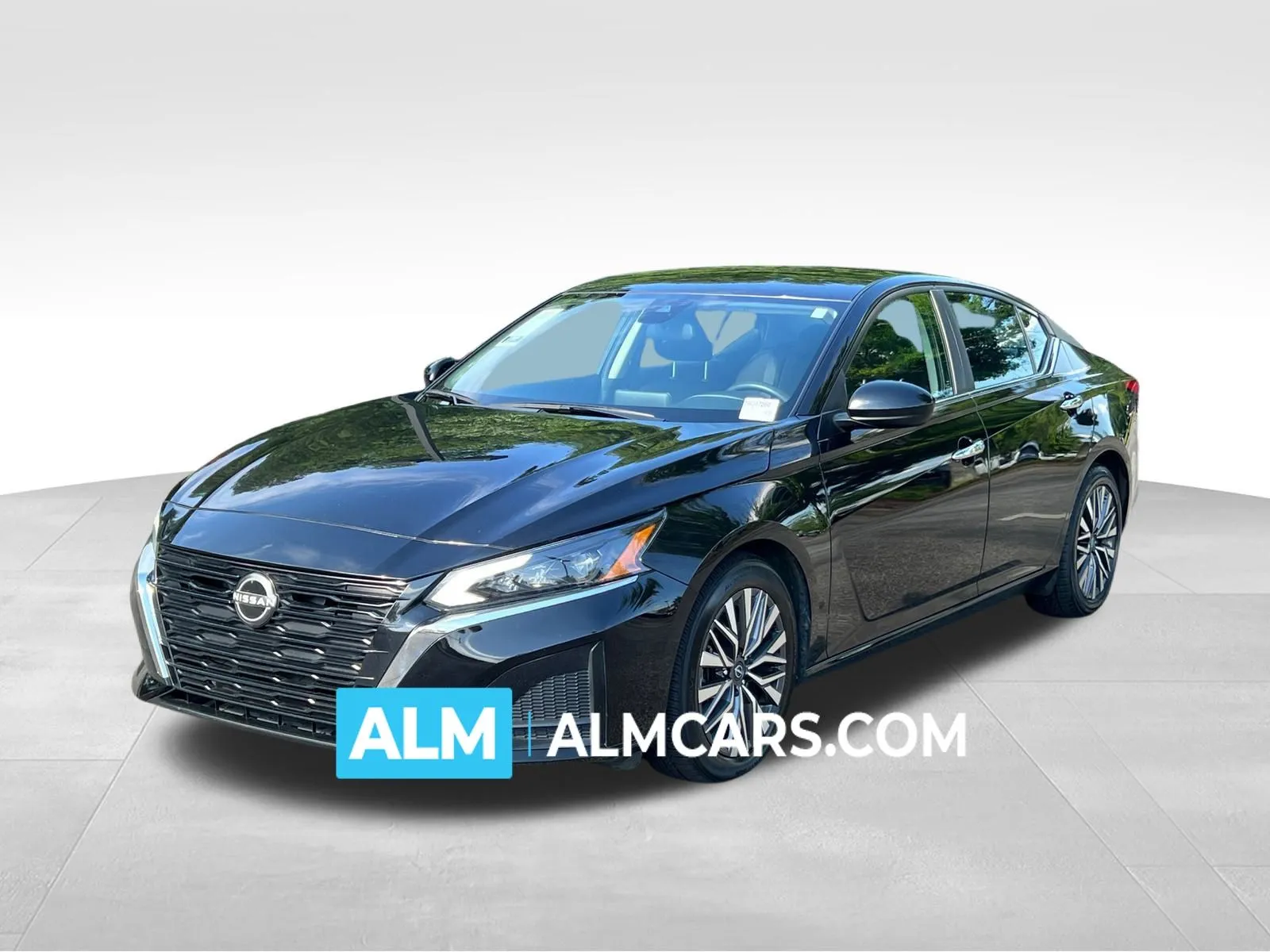 Black 2023 Nissan Altima 2.5 SV for sale in Marietta, GA