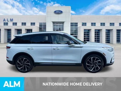More photos of 2023 Lincoln Corsair Reserve at ALM Ford Marietta, GA