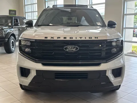 Photos of 2025 Ford Expedition Max Platinum for sale in Marietta, GA at ALM Ford Marietta
