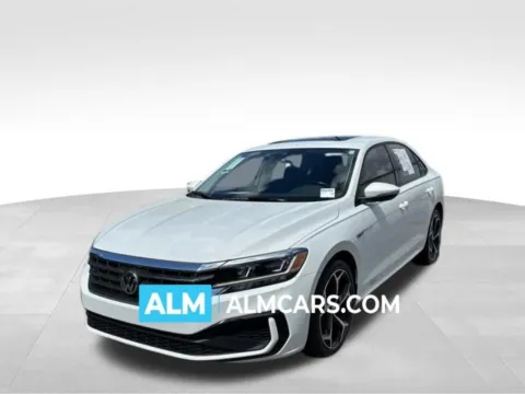 White 2020 Volkswagen Passat 2.0T R-Line for sale in Marietta, GA
