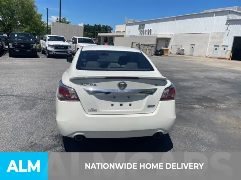 More photos of 2014 Nissan Altima 2.5 S at ALM Ford Marietta, GA