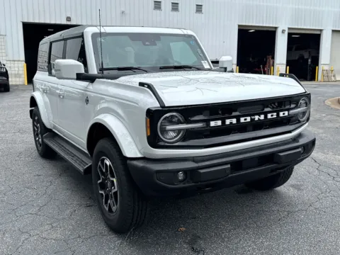 Another view of 2025 Ford Bronco Outer Banks for sale in Marietta, GA at ALM Ford Marietta