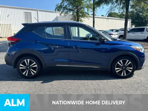More photos of 2020 Nissan Kicks SR at ALM Ford Marietta, GA