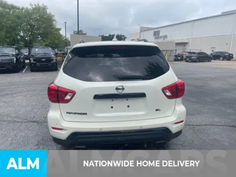 More photos of 2020 Nissan Pathfinder SL at ALM Ford Marietta, GA