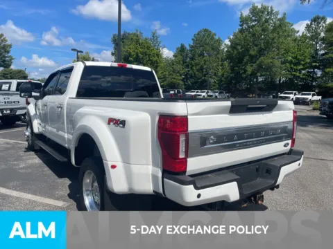 More photos of 2022 Ford F-450SD at ALM Ford Marietta, GA