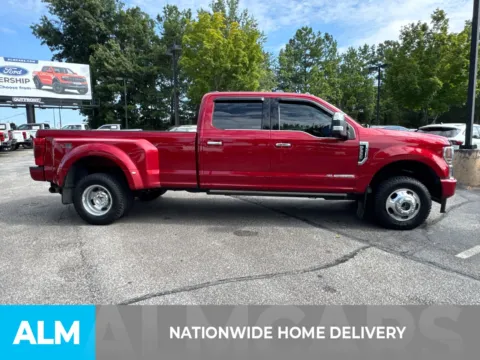 More photos of 2022 Ford F-350SD Platinum at ALM Ford Marietta, GA