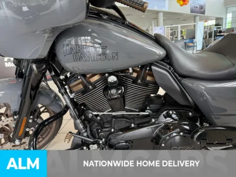 More photos of 2022 Harley-Davidson ST Street Glide at ALM Ford Marietta, GA