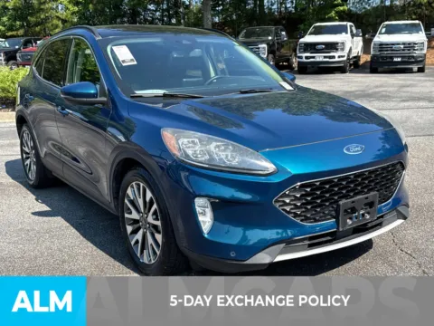 More photos of 2020 Ford Escape Titanium Hybrid at ALM Ford Marietta, GA