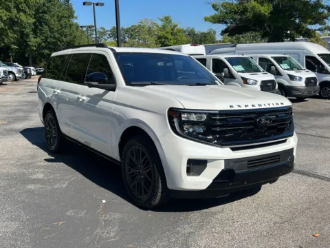Another view of 2025 Ford Expedition Platinum for sale in Marietta, GA at ALM Ford Marietta