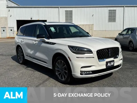 More photos of 2020 Lincoln Aviator Grand Touring at ALM Ford Marietta, GA