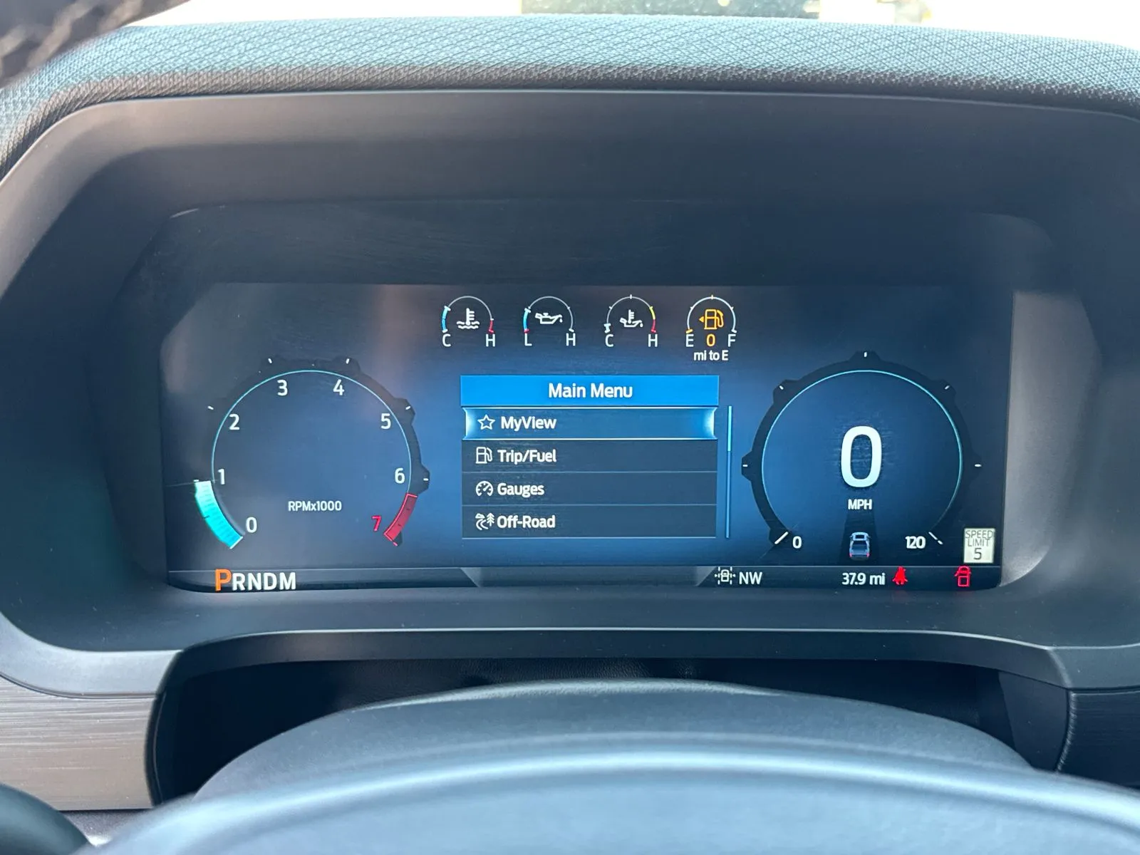 2025 Ford F-150 XLT - Photo 25