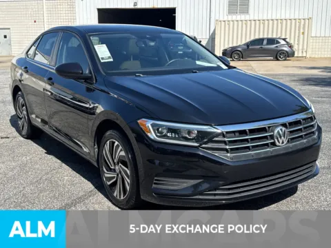 More photos of 2021 Volkswagen Jetta SEL at ALM Ford Marietta, GA