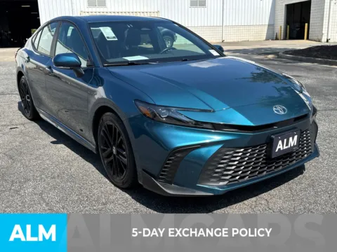 More photos of 2025 Toyota Camry SE at ALM Ford Marietta, GA