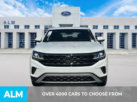 Another view of 2020 Volkswagen Atlas Cross Sport 3.6L V6 SEL for sale in Marietta, GA at ALM Ford Marietta