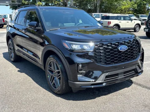 Another view of 2025 Ford Explorer ST-Line for sale in Marietta, GA at ALM Ford Marietta