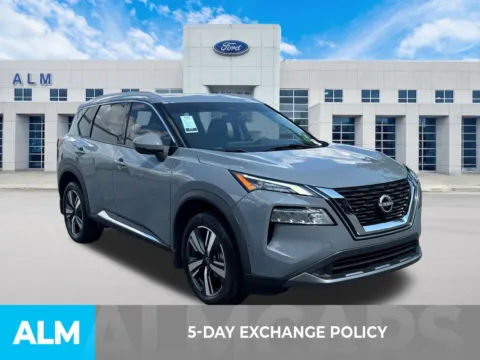 More photos of 2022 Nissan Rogue SL at ALM Ford Marietta, GA