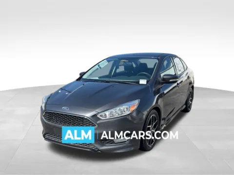 Gray 2015 Ford Focus SE for sale in Marietta, GA
