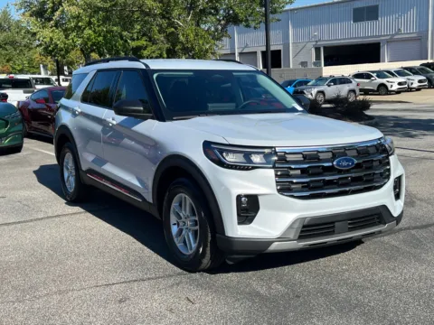 Another view of 2025 Ford Explorer Active for sale in Marietta, GA at ALM Ford Marietta