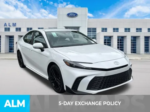 More photos of 2025 Toyota Camry SE at ALM Ford Marietta, GA