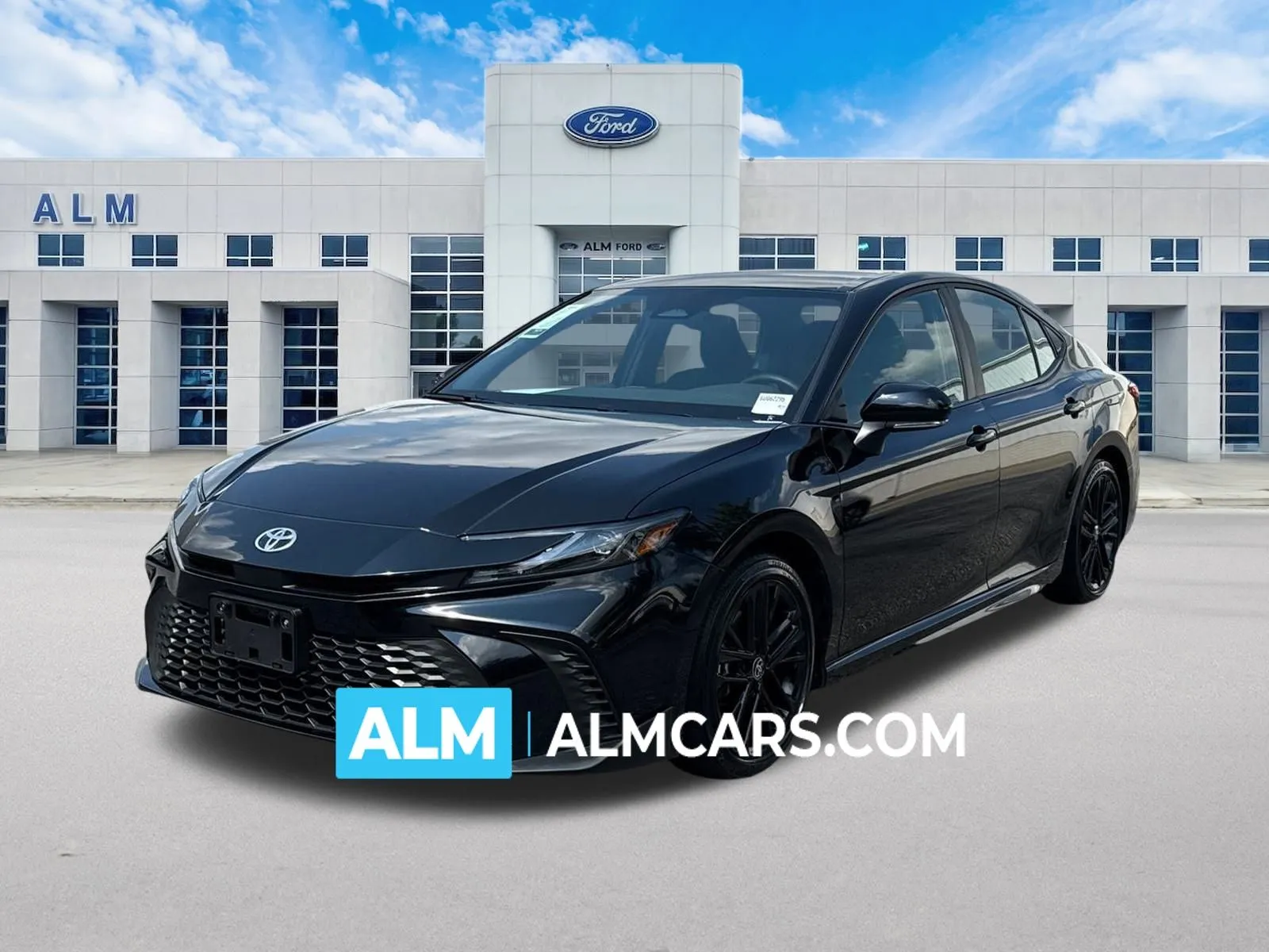 Black 2025 Toyota Camry SE for sale in Marietta, GA