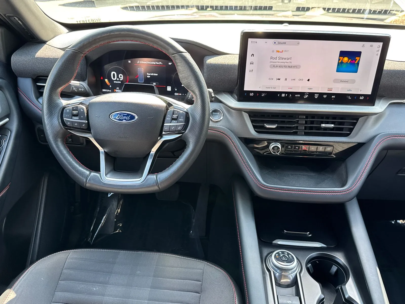 2025 Ford Explorer ST-LINE - Photo 26