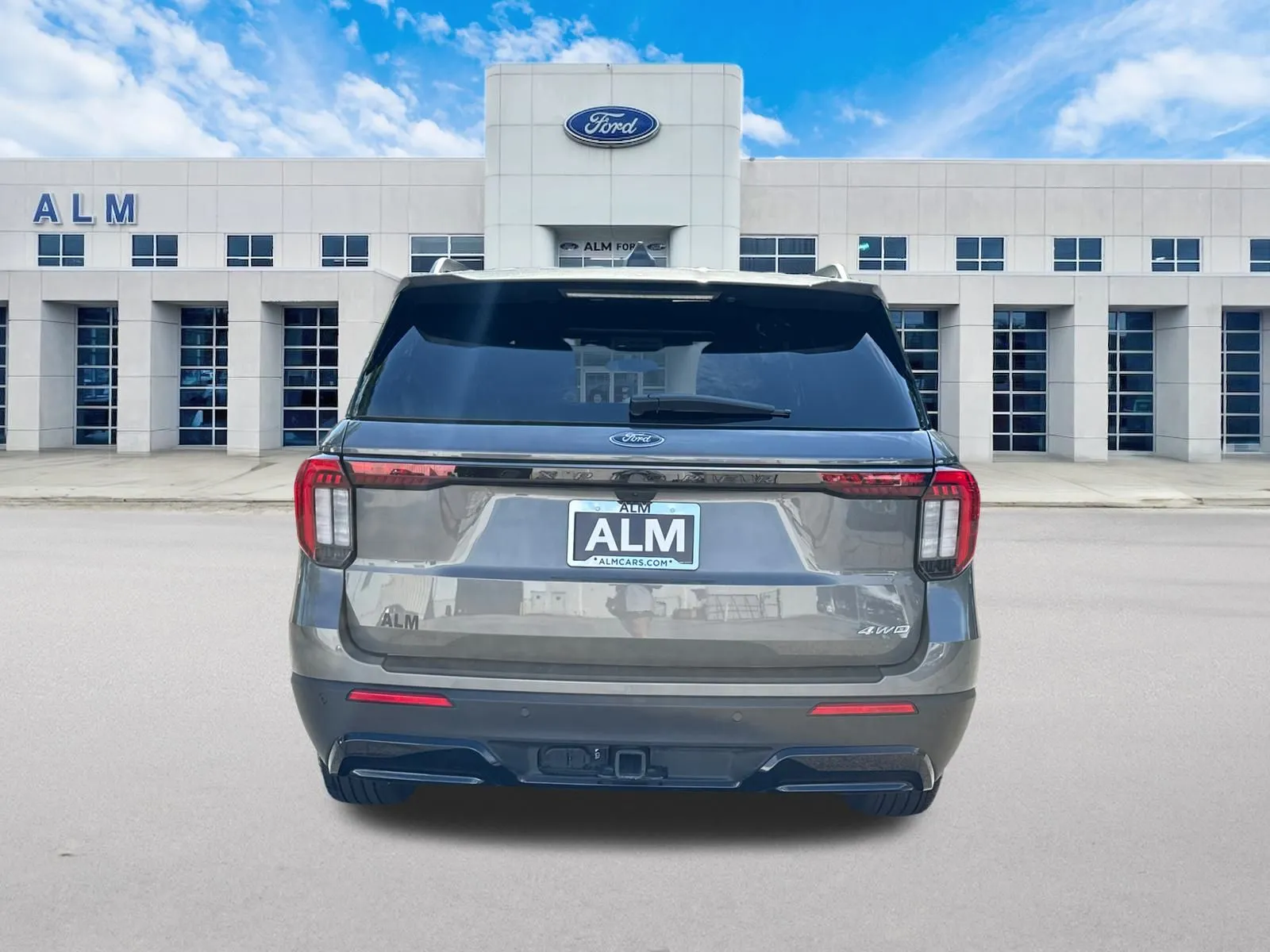 2025 Ford Explorer ST-LINE - Photo 6