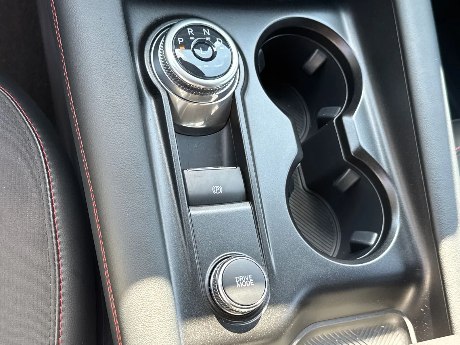 2025 Ford Explorer ST-LINE - Photo 35