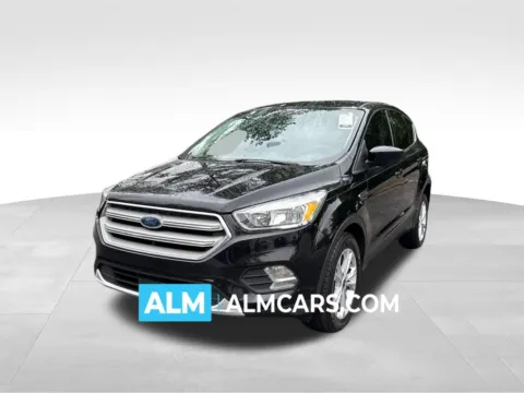 Black 2019 Ford Escape SE for sale in Marietta, GA