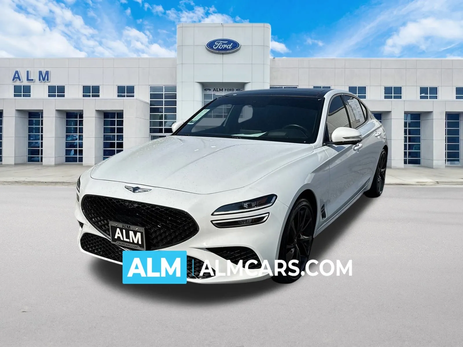 2023 GENESIS G70 Standard's photo