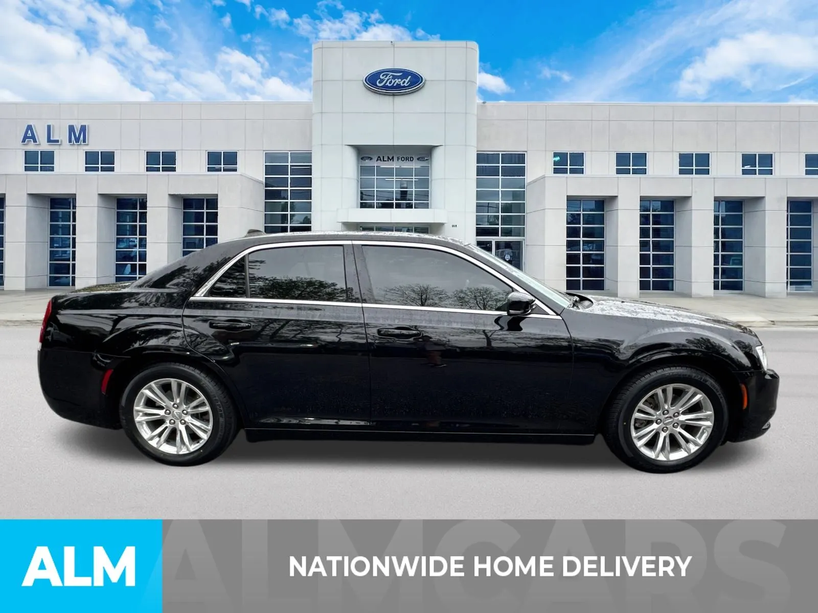 2021 Chrysler 300 Touring