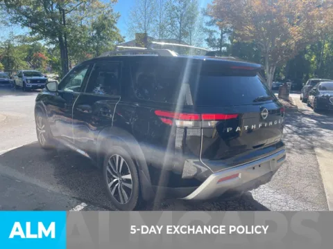 More photos of 2023 Nissan Pathfinder Platinum at ALM Ford Marietta, GA