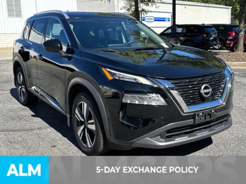 More photos of 2023 Nissan Rogue SL at ALM Ford Marietta, GA