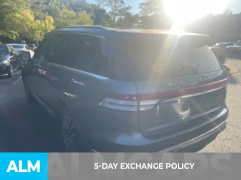More photos of 2023 Lincoln Aviator Standard at ALM Ford Marietta, GA
