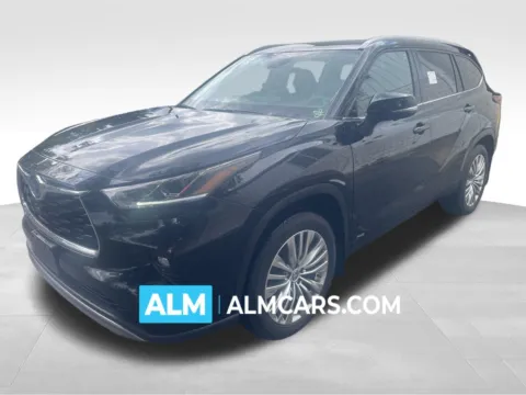 Black 2024 Toyota Highlander Hybrid Platinum for sale in Marietta, GA