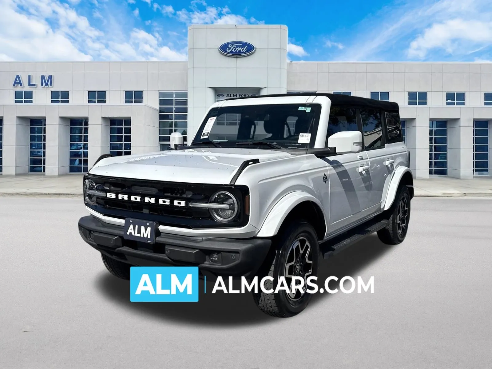 White 2022 Ford Bronco Outer Banks for sale in Marietta, GA