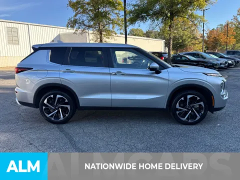 More photos of 2024 Mitsubishi Outlander SE at ALM Ford Marietta, GA
