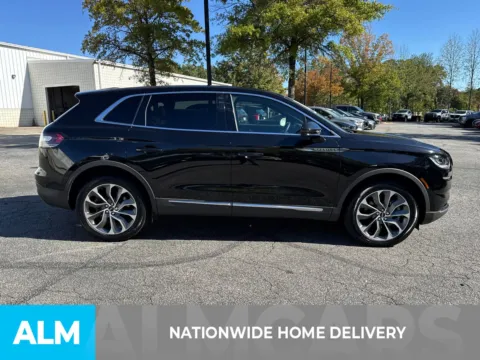 More photos of 2023 Lincoln Nautilus Reserve at ALM Ford Marietta, GA