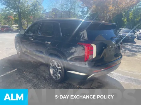 More photos of 2025 Hyundai Palisade Limited at ALM Ford Marietta, GA